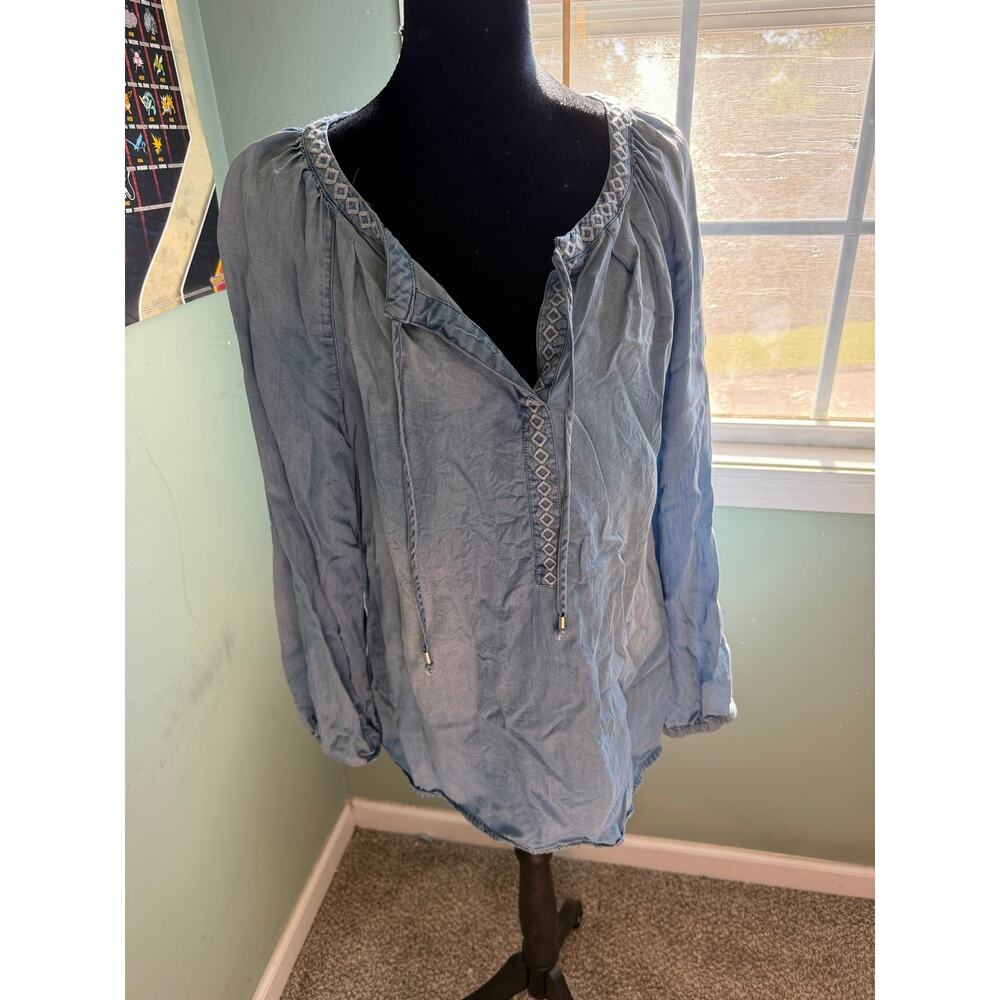 Vintage America Blues Chambray Peasant Top Embroidered Split Neck Blouse Women S